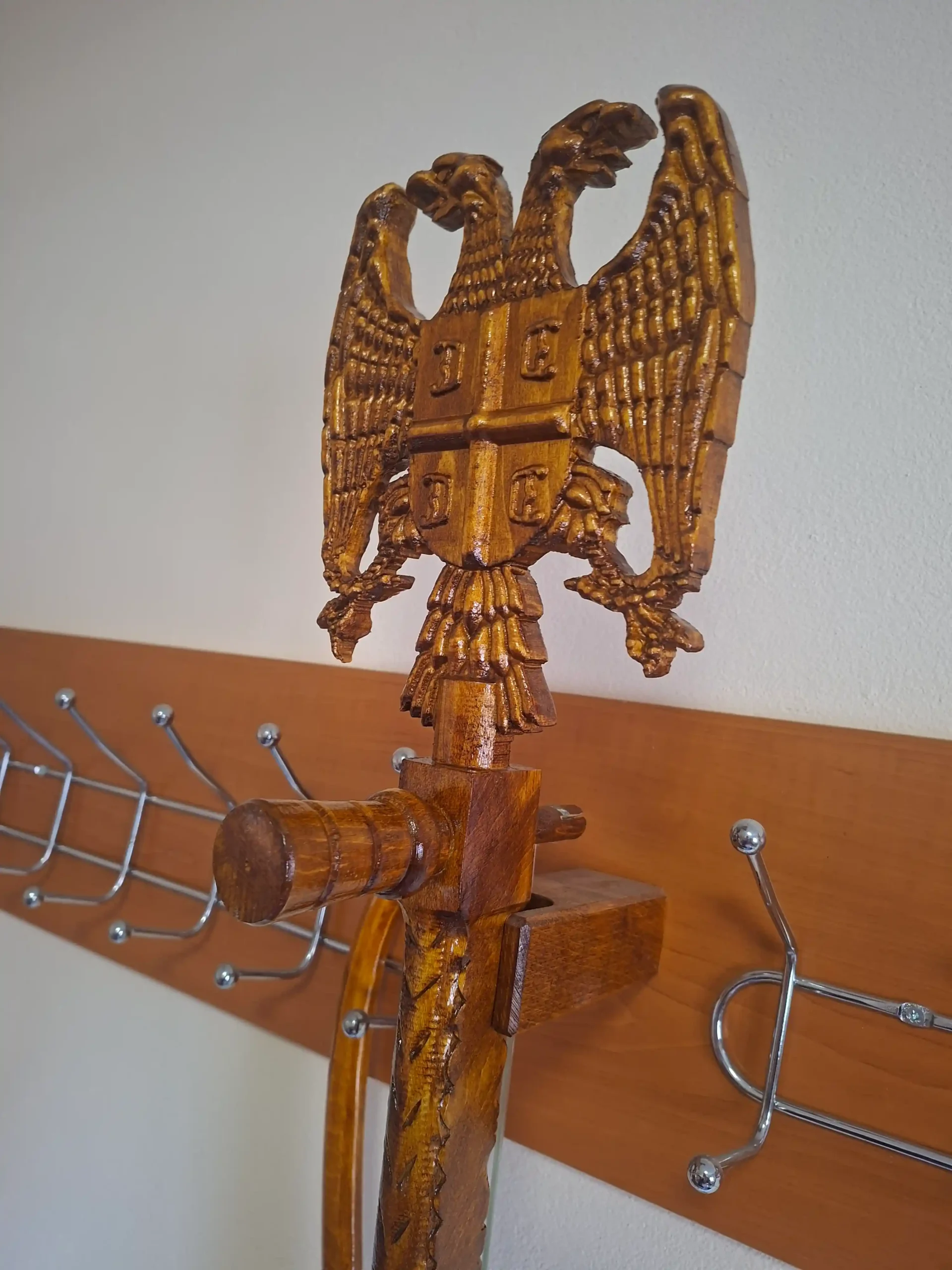 Орао грб стандардне гусле